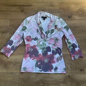 ST. JOHN Pink Floral Print Jersey Women’s Medium 3/4 Sleeve Blouse